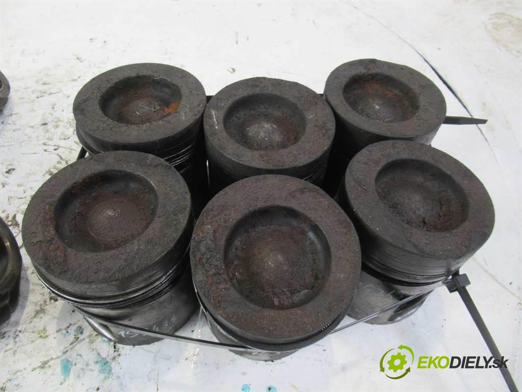 Volvo F12    TD120  piesty ojnice  (Piesty)