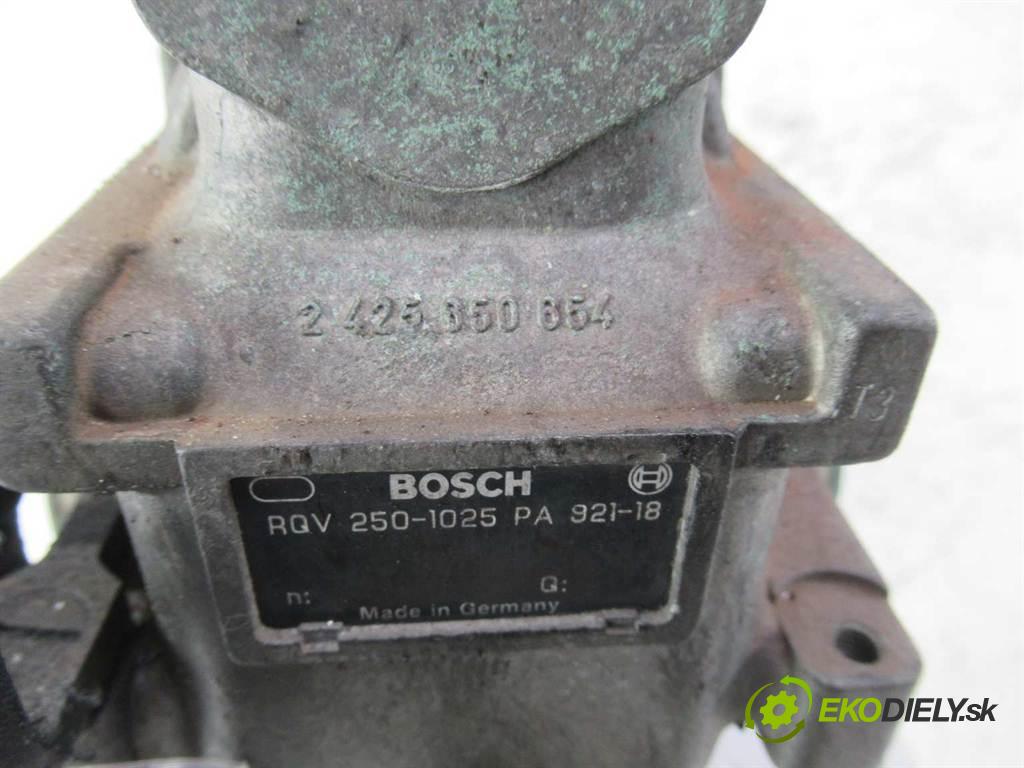 Volvo F12    TD120  Pumpa vstrekovacia 0401846902 (Vstrekovacie čerpadlá)