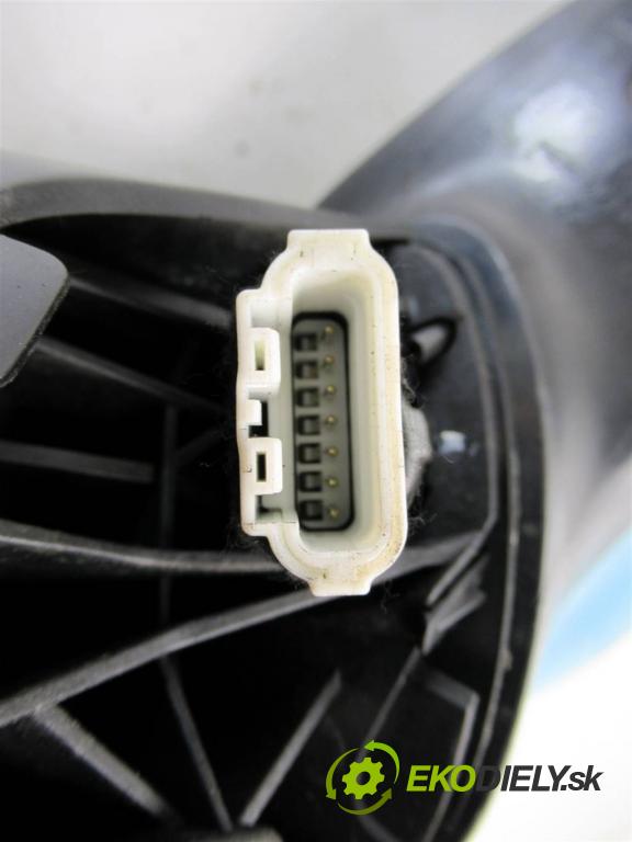 Fiat 500    1.4B Multiair 140KM 07-  Spätné zrkadlo pravé  (Ostatné)