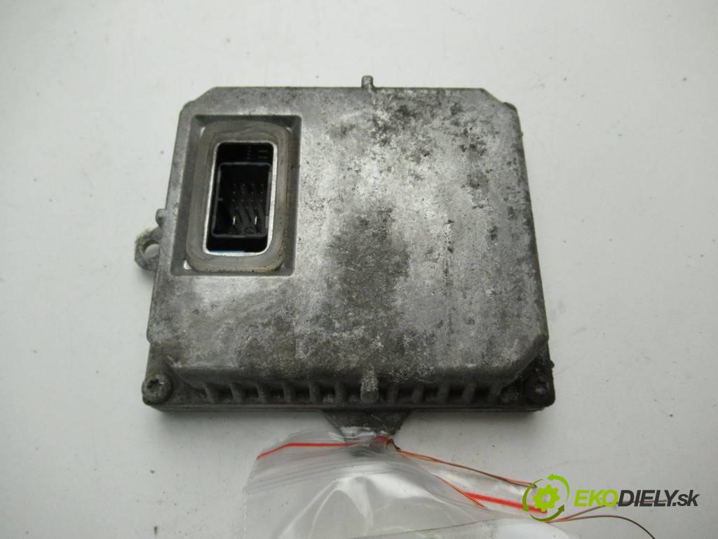 Ford Galaxy LIFT    1.9TDI 115KM 00-06  měnič XENON 7M3907391 (Měniče)