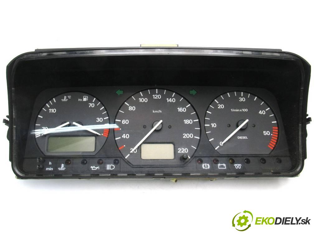 Volkswagen Passat B4    1.9TDI  Prístrojovka 3A0919033R (Prístrojové dosky, displeje)