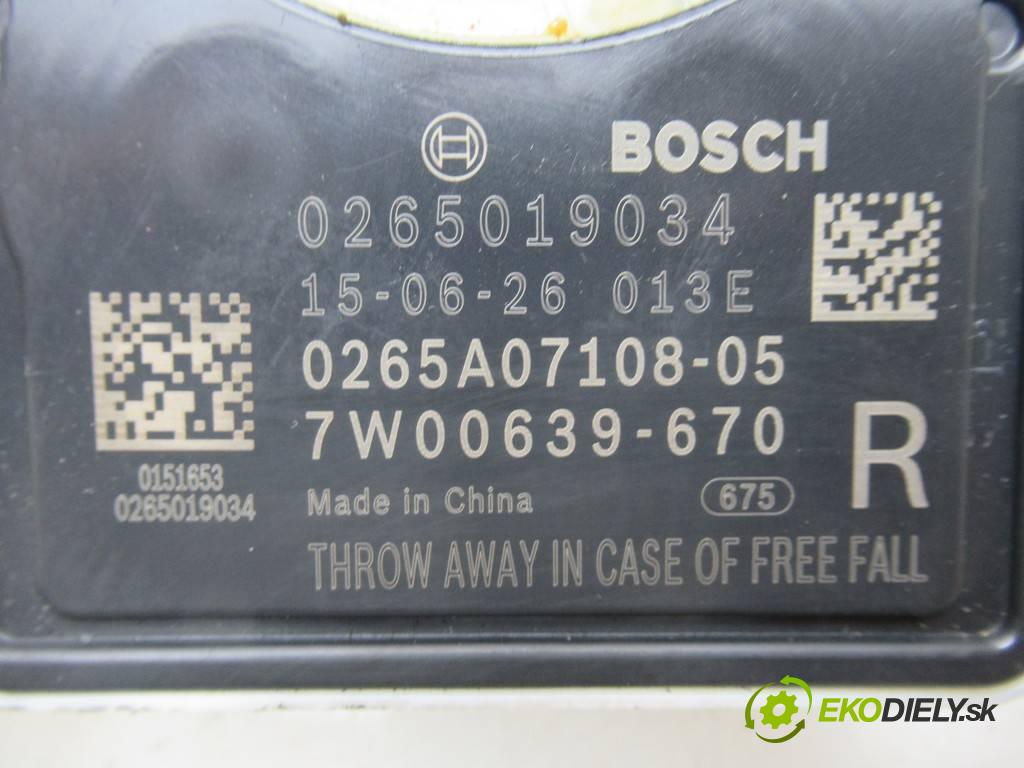 Opel Movano B  2015 163 kW LIFT L3H2 RWD 2.3CDTI 163KM 10- 2298 přepínač kombinovaný 255679223R (Ovládaní topení a přepínače)