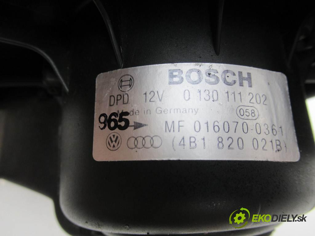 Audi A6 C5  1999  KOMBI 2.5TDI 150KM 97-04 2500 ventilátor - topení 4B1820021B (Ventilátory topení)