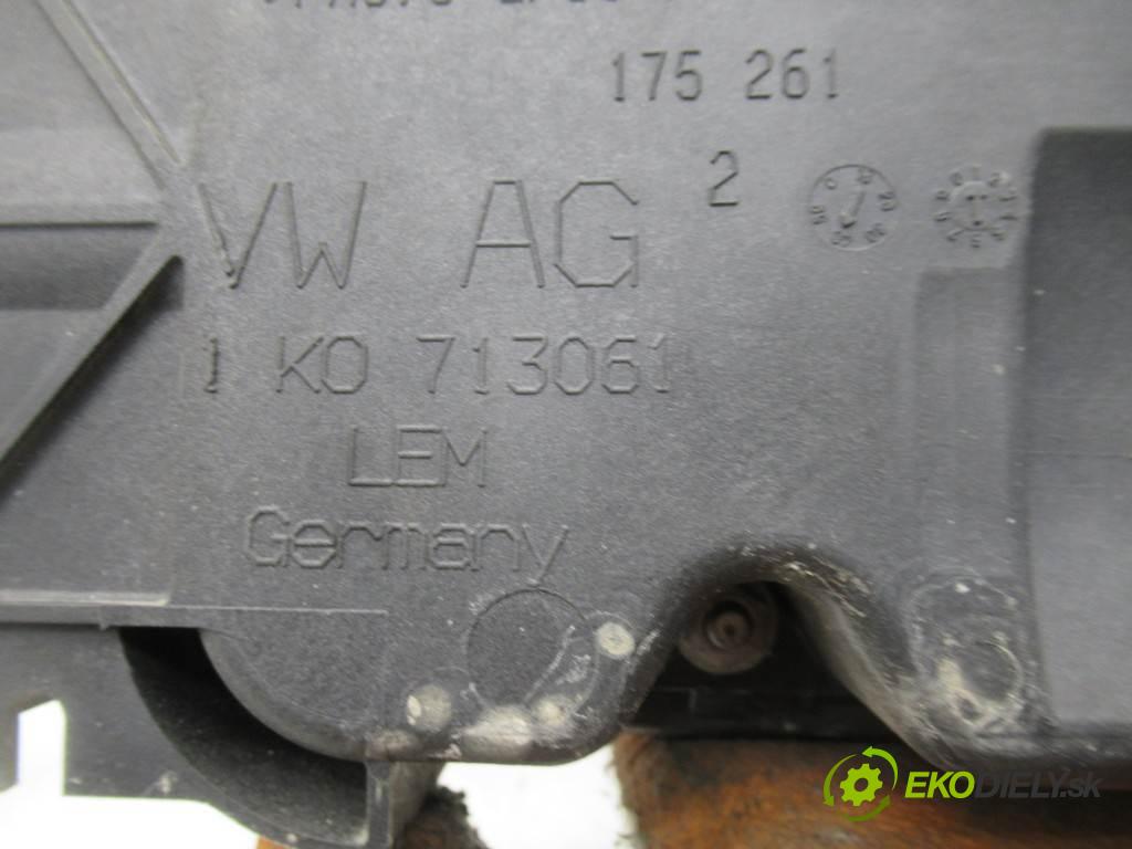 Volkswagen Passat B6  2007 140KM KOMBI 5D 2.0TDI 140KM 05-10 2000 Kulisa - - 3C1713025H (Rýchlostné páky / kulisy)