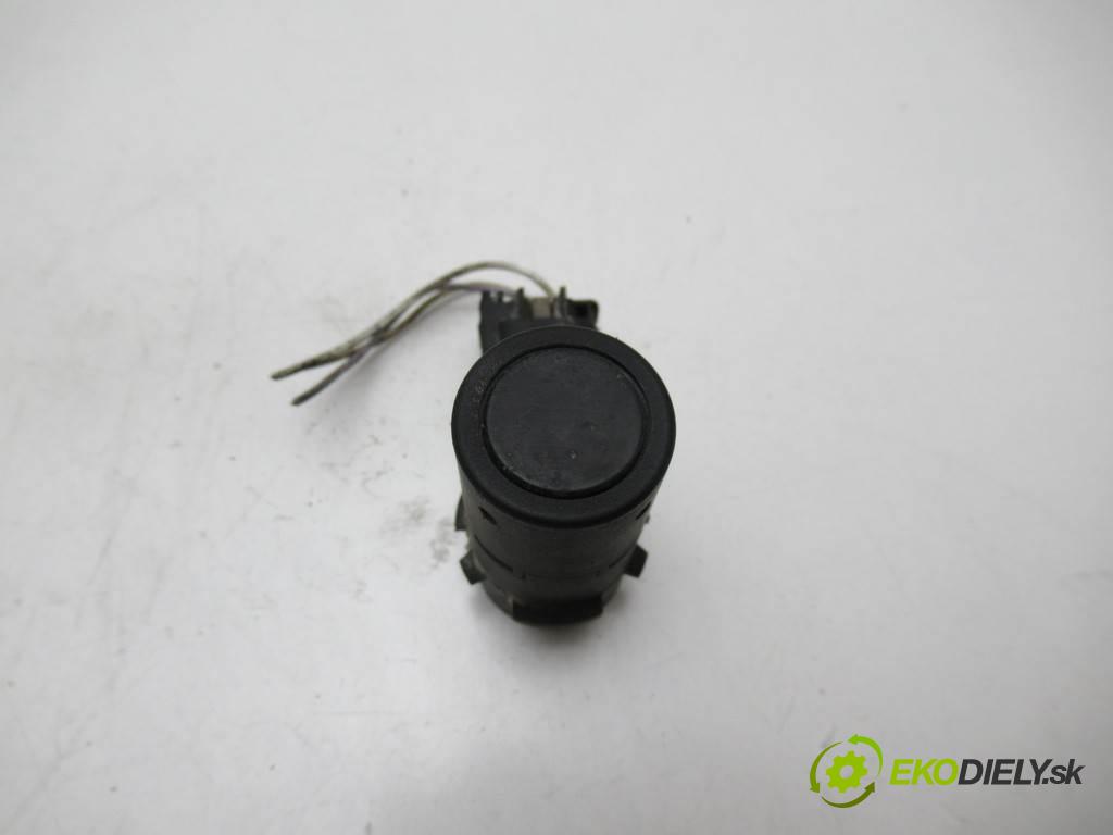 Renault Laguna II    KOMBI 5D 1.9DCI 120KM 01-07  Snímač PDC - 8200049264 (Snímače)