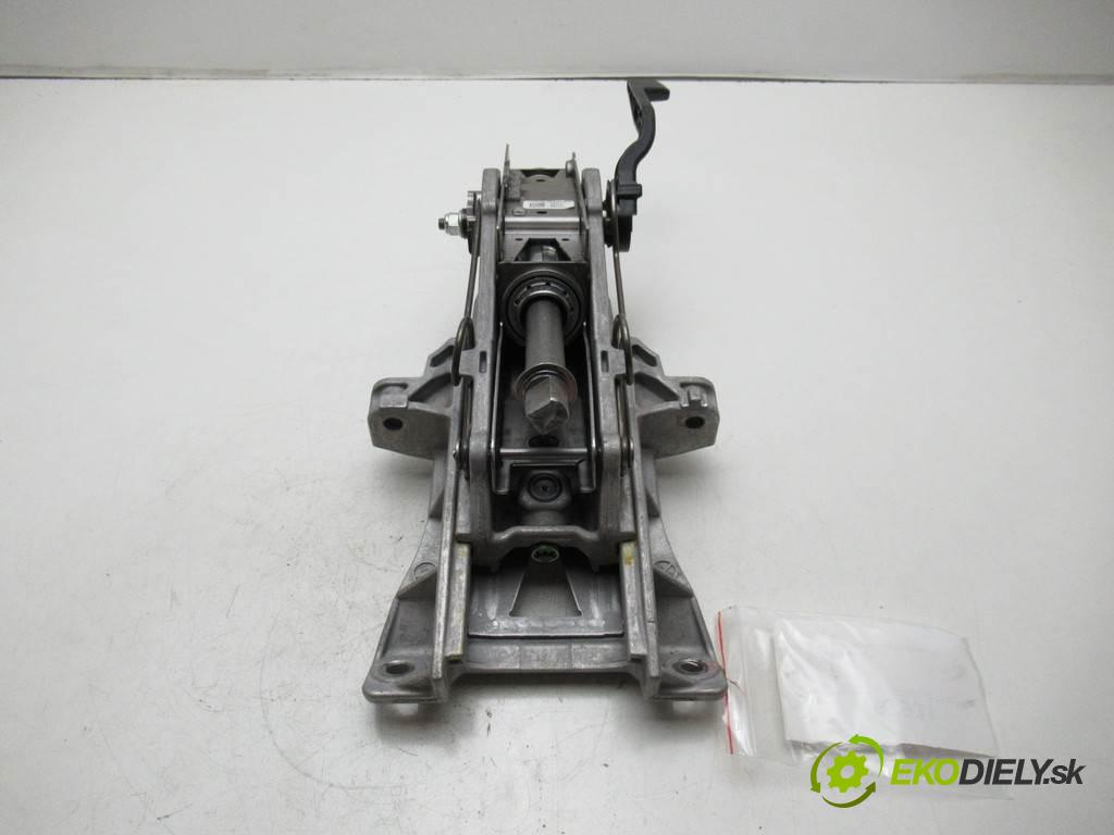 Ford Mustang VI    GT CABRIO 5.0B V8 421KM 14-  hřídel tyč volantu  (Tyčky řízení)