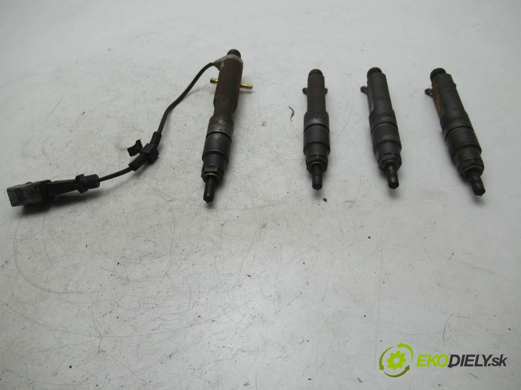 Skoda Octavia I LIFT  2003  SEDAN 4D 1.9TDI 90KM 00-10 1900 Vstrekovacie ventily 038130201S (Vstrekovacie ventily)