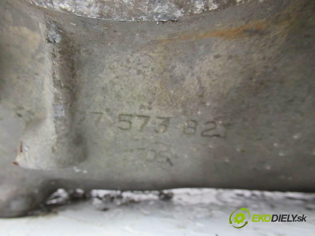 BMW F10    3.0D  Most zad ,diferenciál 7573821 (Zadné) 7573821