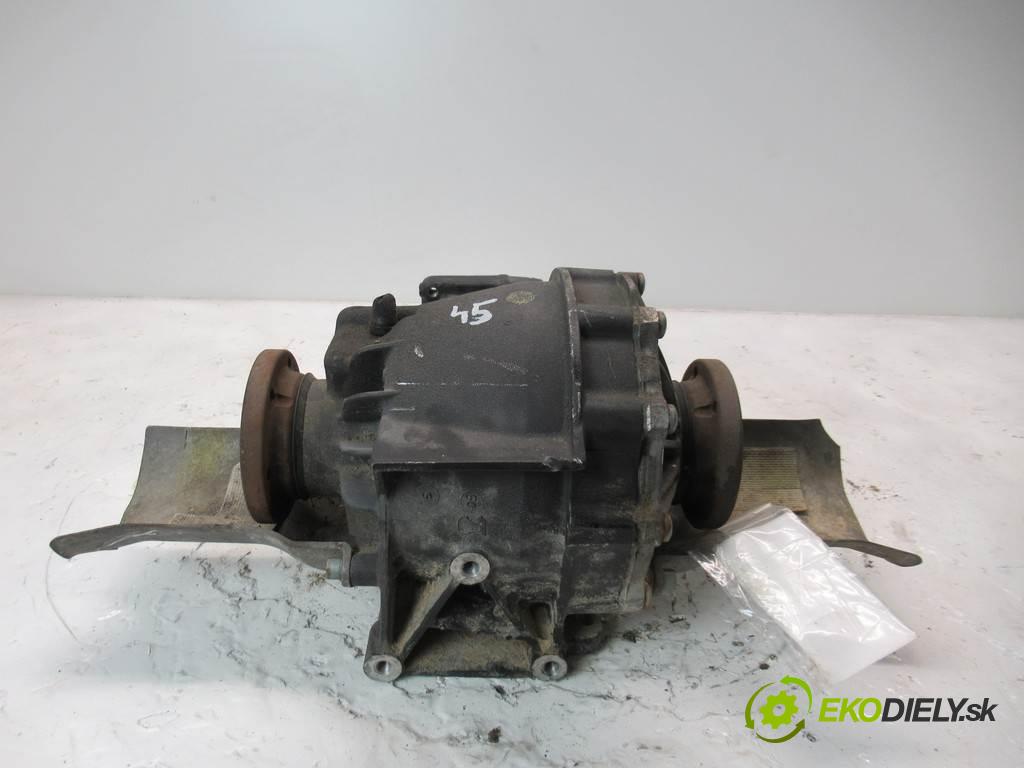 Audi A8 D3    4.0TDI  Most zad ,diferenciál 01R525131G (Zadné)