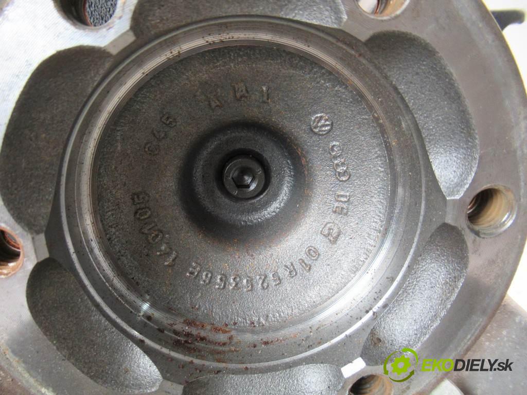 Audi A8 D3    4.0TDI  Most zad ,diferenciál 01R525131G (Zadné)