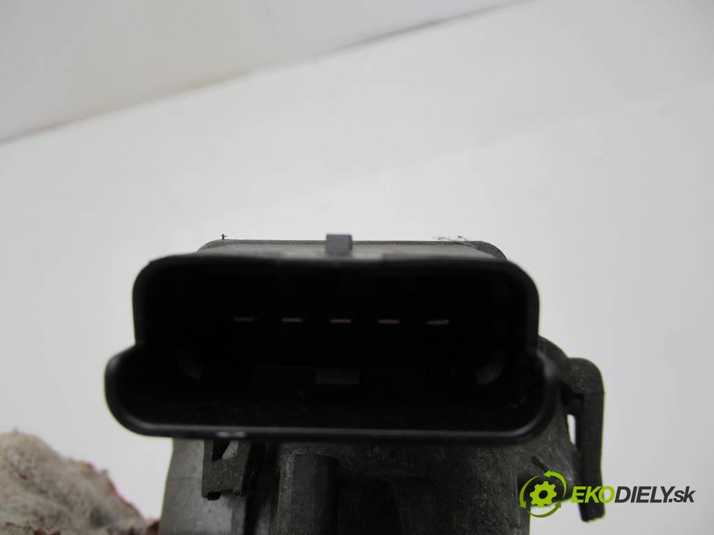 Renault Kangoo I FL  2003 59kW 1.5DCI 82KM 03-08 1500 Mechanizmus stieračov predný  (Motorčeky stieračov predné)