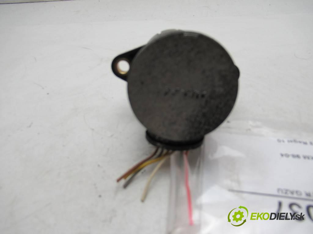 Fiat Multipla  1999  1.9JTD 105KM 98-04 1900 Potenciometer plynového pedálu 0281002320 (Pedále)