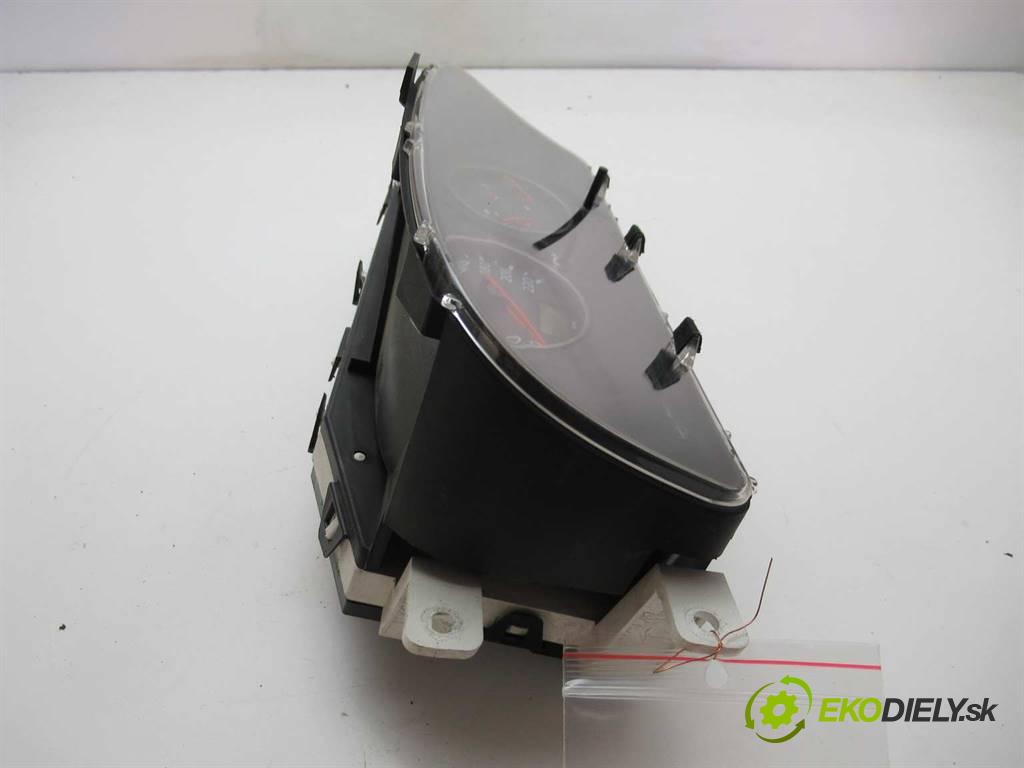 Nissan X-Trail  2006 136KM 2.2DCI 136KM 01-07 2200 Prístrojovka EQ382FT (Prístrojové dosky, displeje)