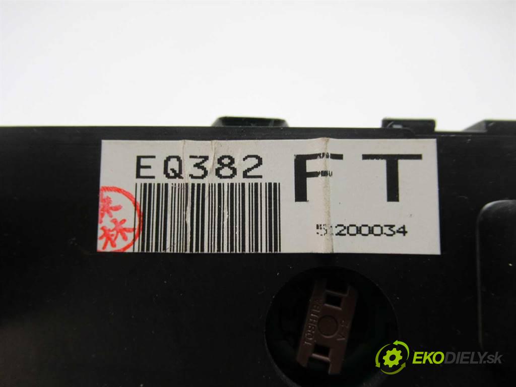 Nissan X-Trail  2006 136KM 2.2DCI 136KM 01-07 2200 Prístrojovka EQ382FT (Prístrojové dosky, displeje)