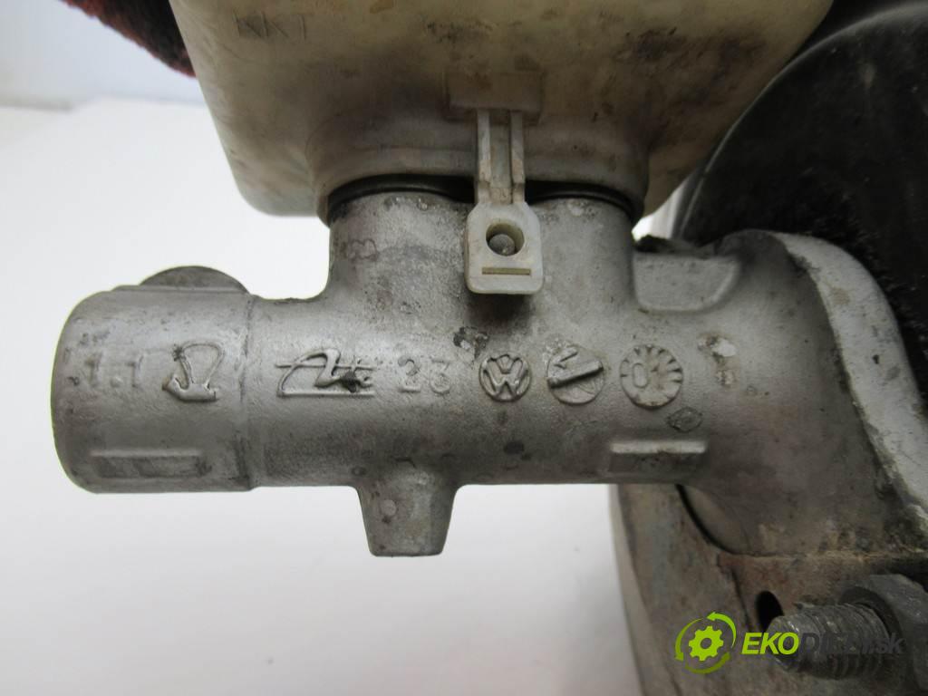 Skoda Octavia I LIFT  2002  HATCHBACK 5D 1.6B 101KM 00-10 1600 Posilovač Pumpa brzdová 1J1614105AA (Posilňovače bŕzd)