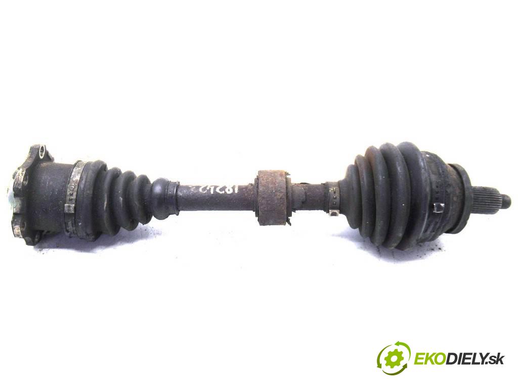 Volkswagen Polo IV 9N  2003  HATCHBACK 3D 1.4TDI 75KM 01-09 1400 Poloos ľavá strana  (Poloosy)