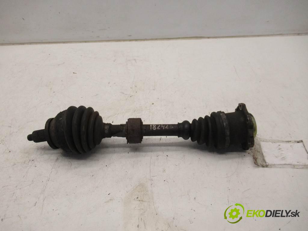 Volkswagen Polo IV 9N  2003  HATCHBACK 3D 1.4TDI 75KM 01-09 1400 Poloos ľavá strana  (Poloosy)