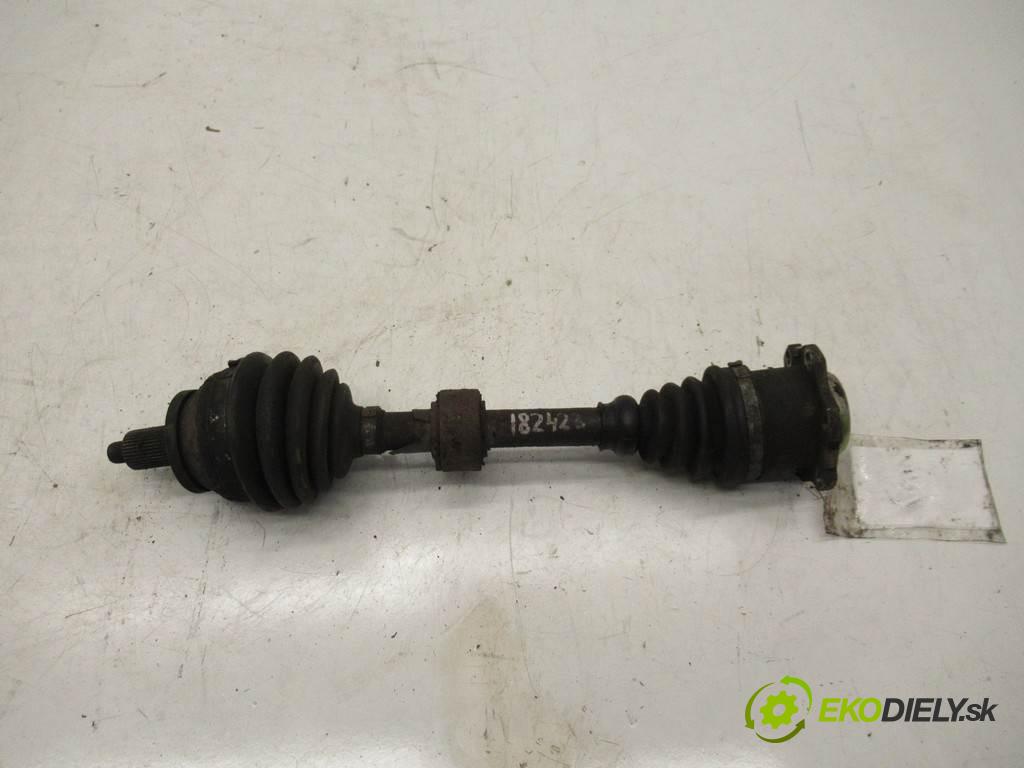 Volkswagen Polo IV 9N  2003  HATCHBACK 3D 1.4TDI 75KM 01-09 1400 Poloos ľavá strana  (Poloosy)