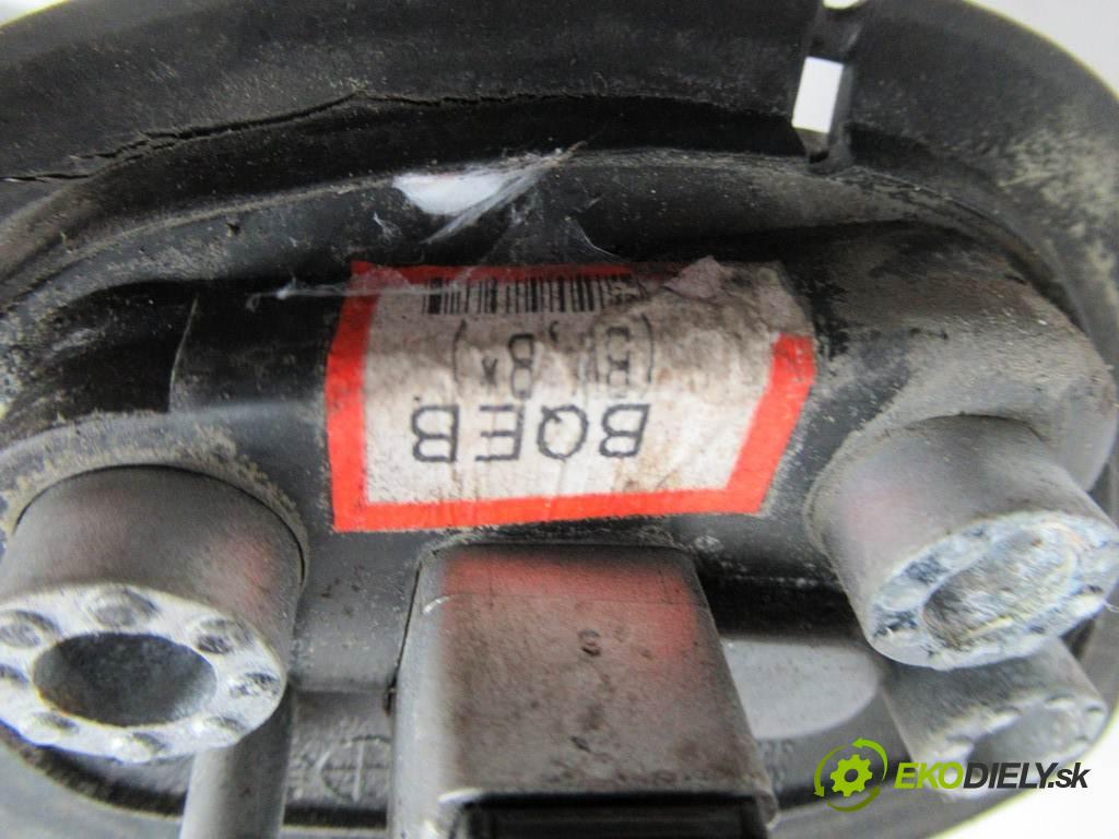 Hyundai Tiburon Coupe II  2002  2.0B 139KM 01-08 2000 zpětné zrcátko pravé