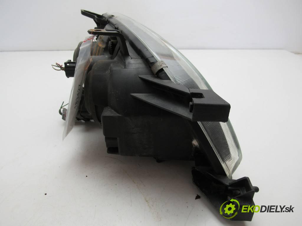 Toyota Avensis  1999  T22 KOMBI 5D 1.6B 110KM 98-03 1600 Svetlomet ľavy  (Ostatné)