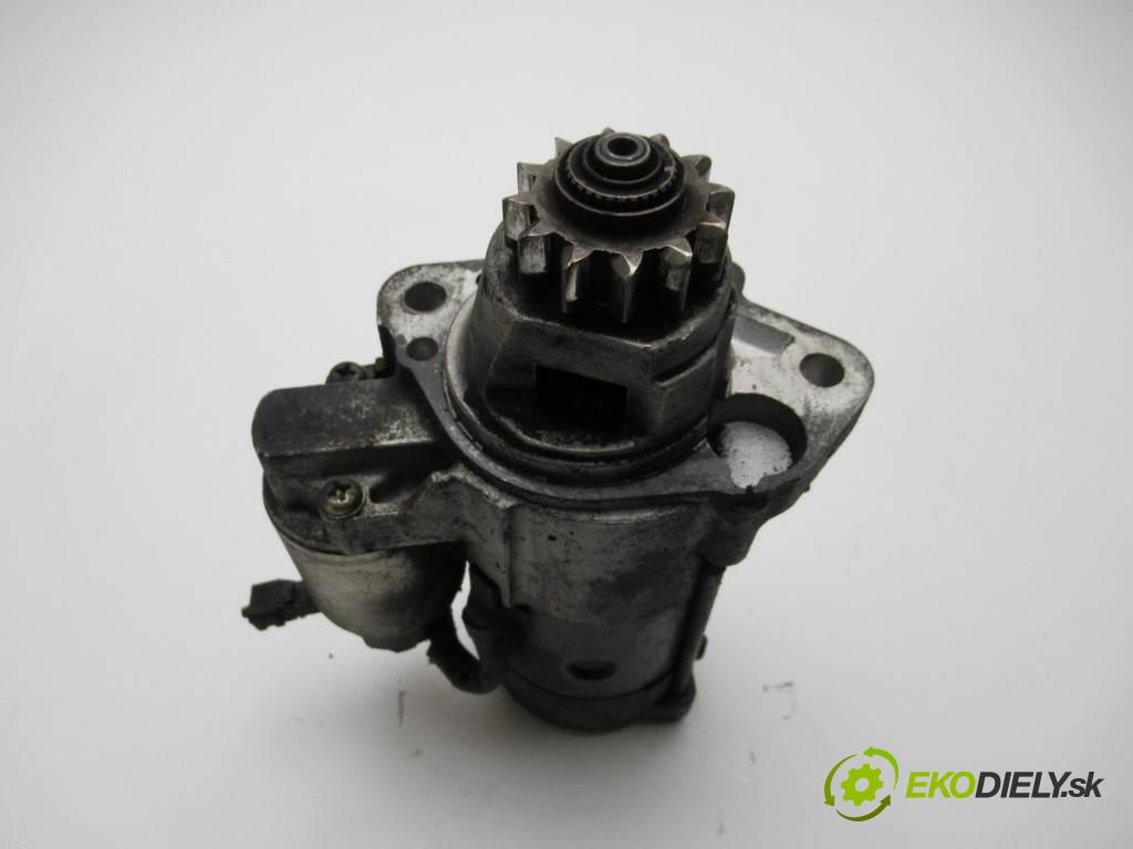 Nissan Primera P12  2002  SEDAN 4D 2.2Di 126KM 01-07 2200 Štartér 23300-8H801 (Štartéry)