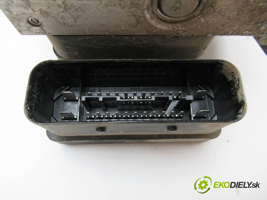 Renault Twingo II  2009 64 kW HATCHBACK 3D 1.5DCI 64KM 07-14 1500 Pumpa ABS 8200403322F (Pumpy ABS)