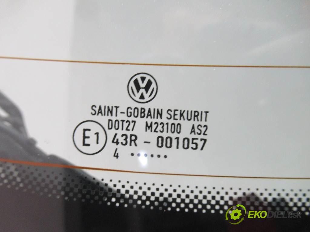 Volkswagen Golf V  2004 105KM HATCHBACK 5D 1.9TDI 105KM 03-08 1900 zadní část kapota  (Zadní kapoty)