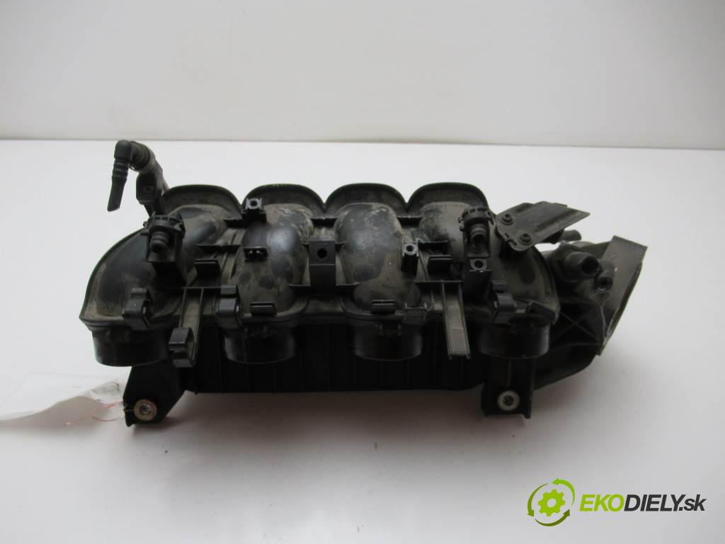 Alfa Romeo 147  2002  HATCHBACK 5D 1.6B 105KM 00-10 1600 potrubí sání 0280611019 (Sací potrubí)