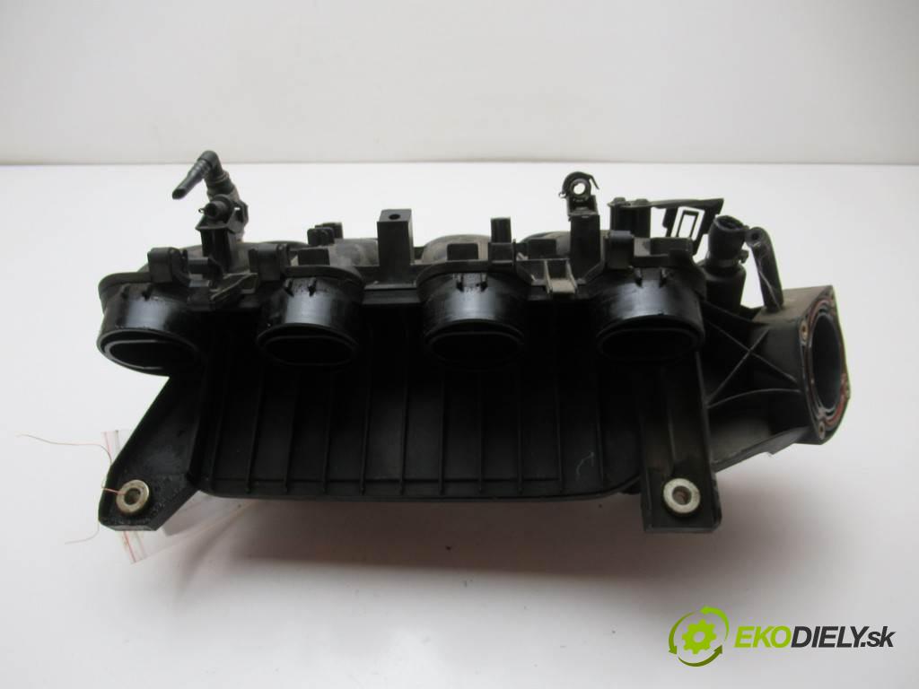 Alfa Romeo 147  2002  HATCHBACK 5D 1.6B 105KM 00-10 1600 potrubí sání 0280611019 (Sací potrubí)