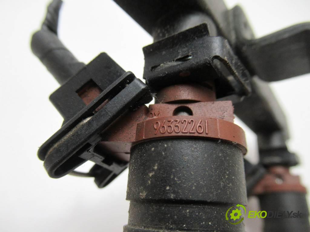 Chevrolet Lacetti   2006  HATCHBACK 5D 1.4B 95KM 03- 1400 lišta vstřikovací vstřikovací ventily 96332261