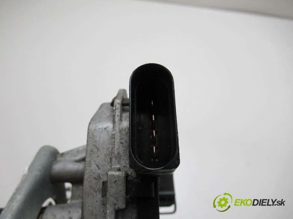 Volkswagen Polo IV 9N  2004  HATCHBACK 5D 1.2B 54KM 01-09 1200 Mechanizmus stieračov predný 6Q1955113A (Motorčeky stieračov predné)