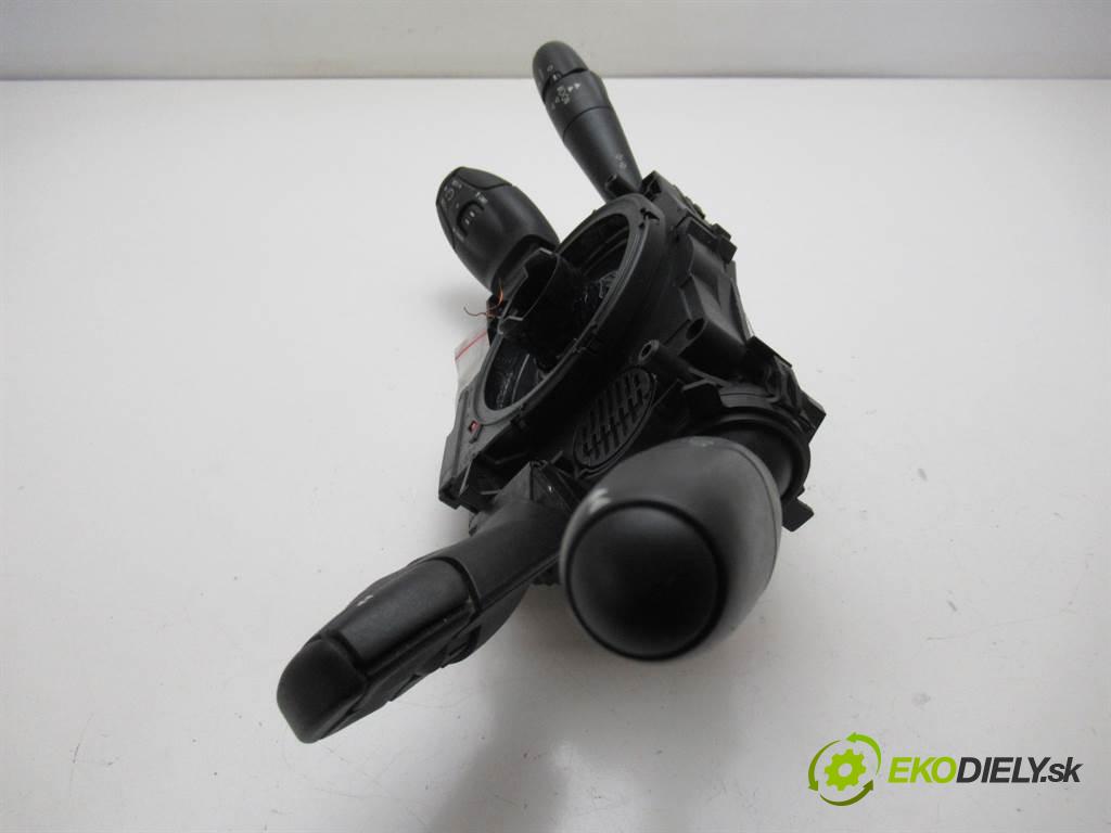 Peugeot 3008 LIFT  2015 150KM 2.0 BLUEHDI 150KM 09-16 2000 Prepínač kombinovaný 96773912ZD (Prepínače, spínače, tlačidlá a ovládače kúrenia)