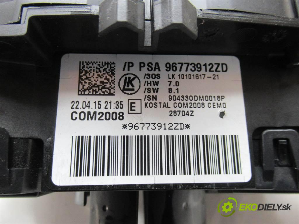 Peugeot 3008 LIFT  2015 150KM 2.0 BLUEHDI 150KM 09-16 2000 Prepínač kombinovaný 96773912ZD (Prepínače, spínače, tlačidlá a ovládače kúrenia)