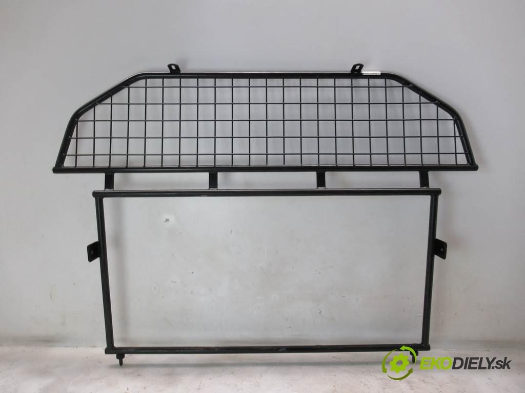 Skoda Octavia II LIFT    KOMBI 5D 2.0TDI 140KM 08-13  Mriežky deliaca  (Ostatné)