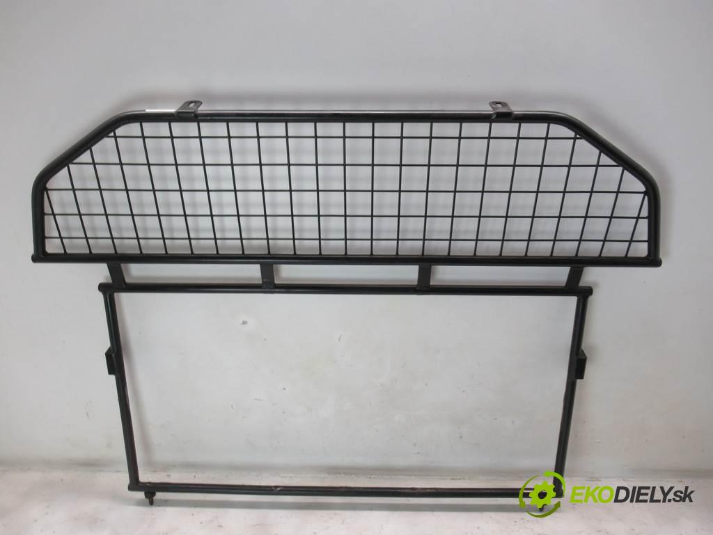 Skoda Octavia II LIFT    KOMBI 5D 2.0TDI 140KM 08-13  Mriežky deliaca  (Ostatné)