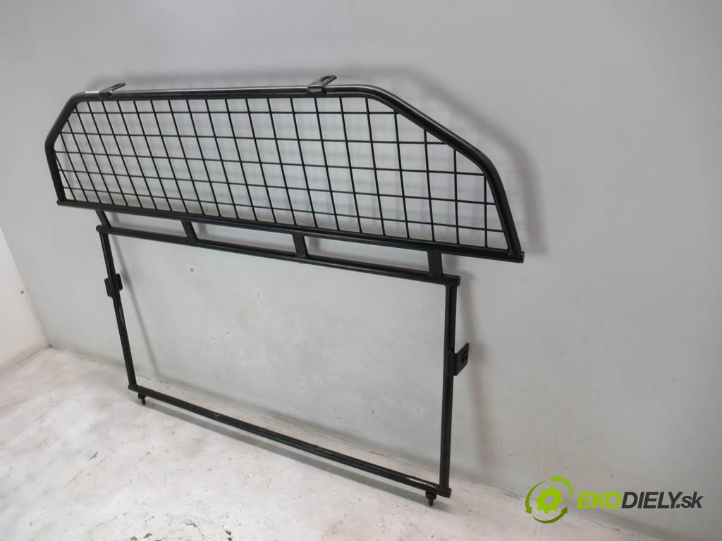 Skoda Octavia II LIFT    KOMBI 5D 2.0TDI 140KM 08-13  Mriežky deliaca  (Ostatné)