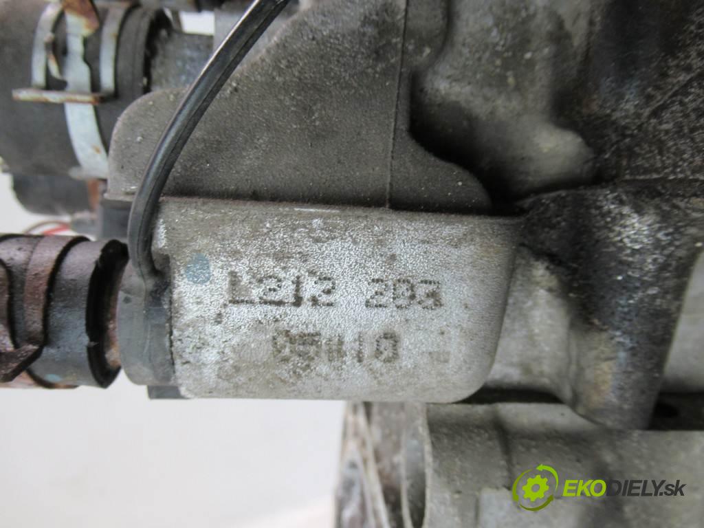 Peugeot 107  2006  HATCHBACK 5D 1.0B 68KM 05-14 1000 Motor 1KR CFA (Motory (kompletné))