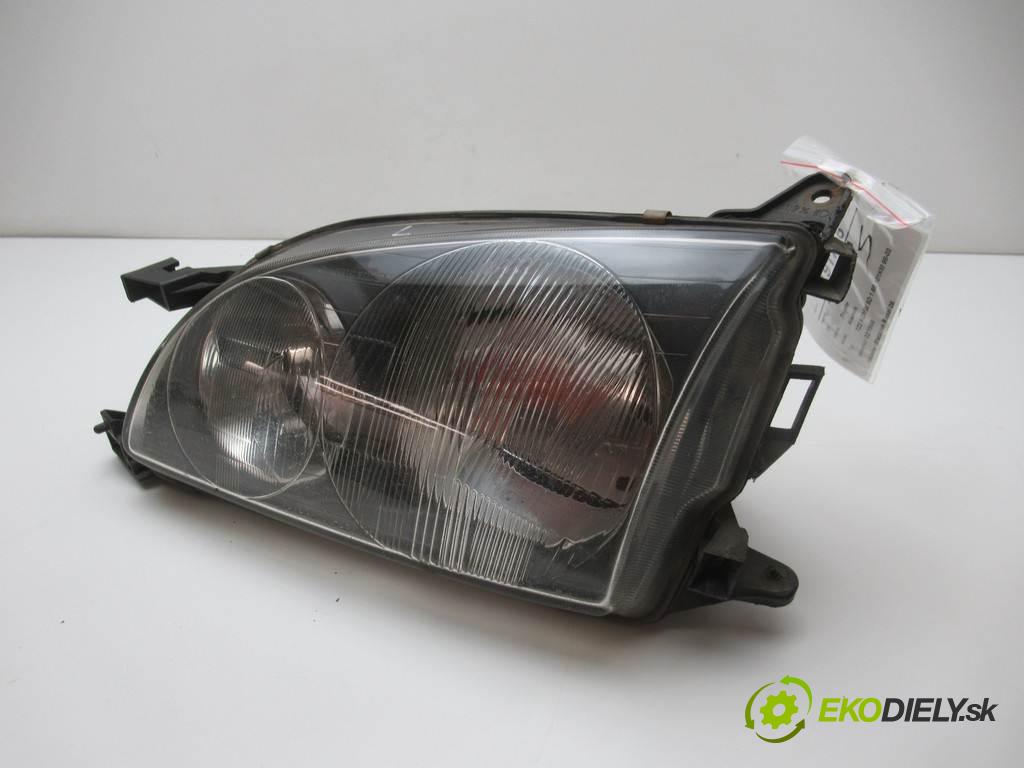 Toyota Avensis  1999  T22 KOMBI 5D 1.6B 101KM 98-03 1600 Svetlomet ľavy  (Ostatné)