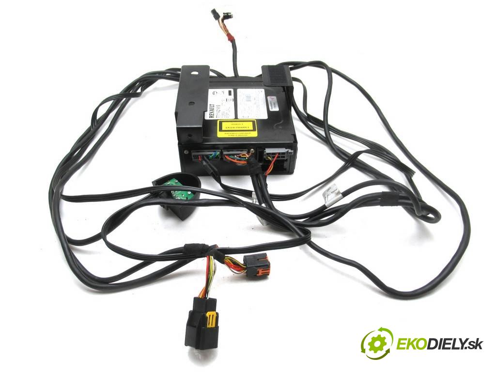 Renault Espace IV LIFT    LIFT 2.0DCI 150KM 02-14  CZYTNIK DVD 7711421418