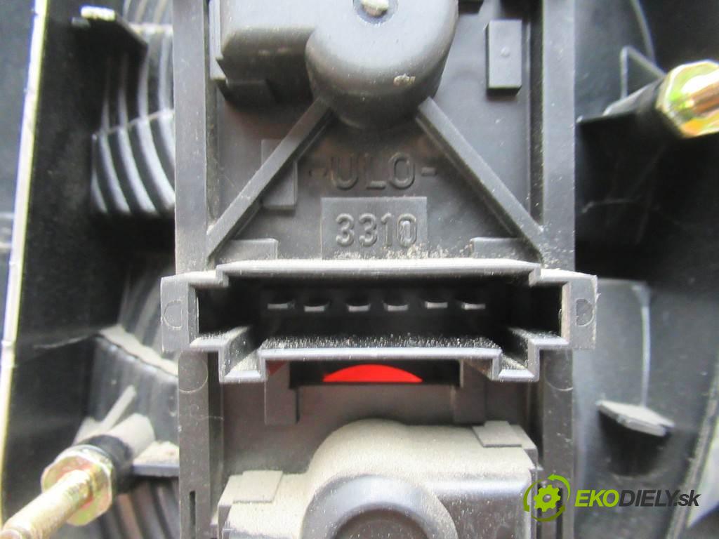 Mercedes-Benz W168  1999  1.6B 102KM 97-04 1600 Svetlo zad pravá  (Ostatné)