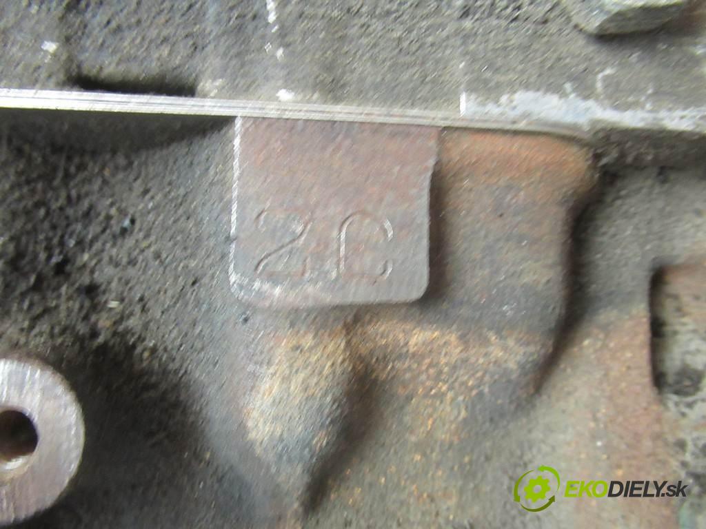 Toyota Avensis  1999  T22 KOMBI 5D 2.0D 82KM 98-03 2000 Motor 2C (Motory (kompletné))