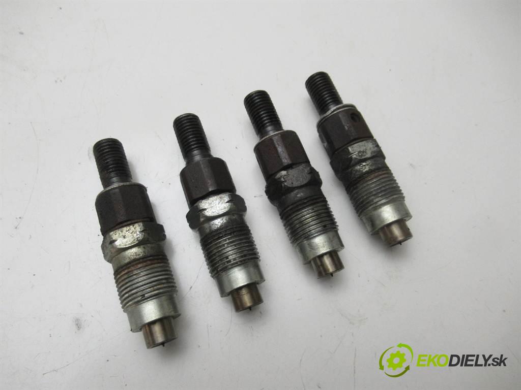 Toyota Avensis  1999  T22 KOMBI 5D 2.0D 82KM 98-03 2000 Vstrekovacie ventily  (Vstrekovacie ventily)