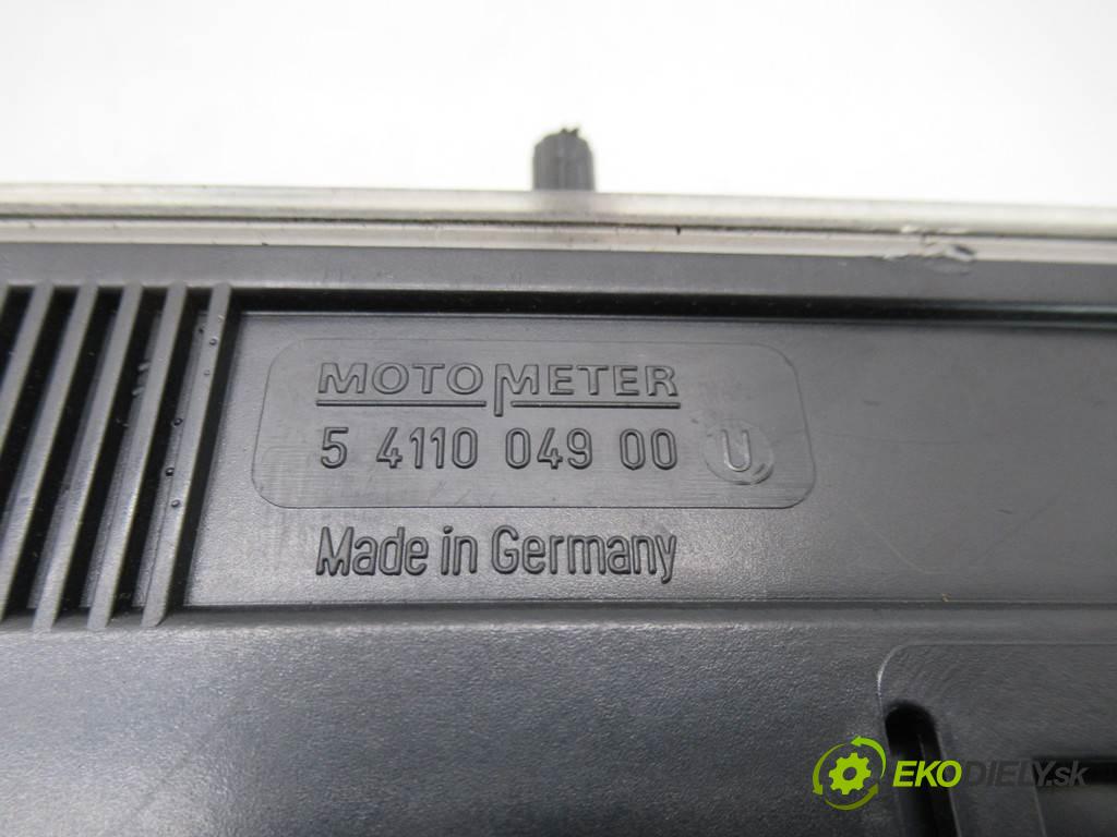 Mercedes-Benz C W202  1995  SEDAN 2.2D 95KM 93-00 2200 prístrojovka 2025404847 (Přístrojové desky, displeje)
