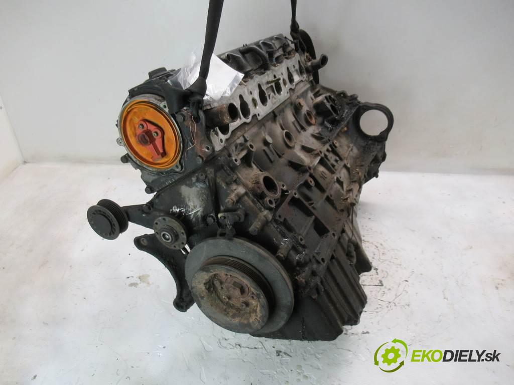 Mercedes-Benz W124  1989  SEDAN 4D 3.0B 180KM 84-97 3000 Motor 103983 (Motory (kompletné))
