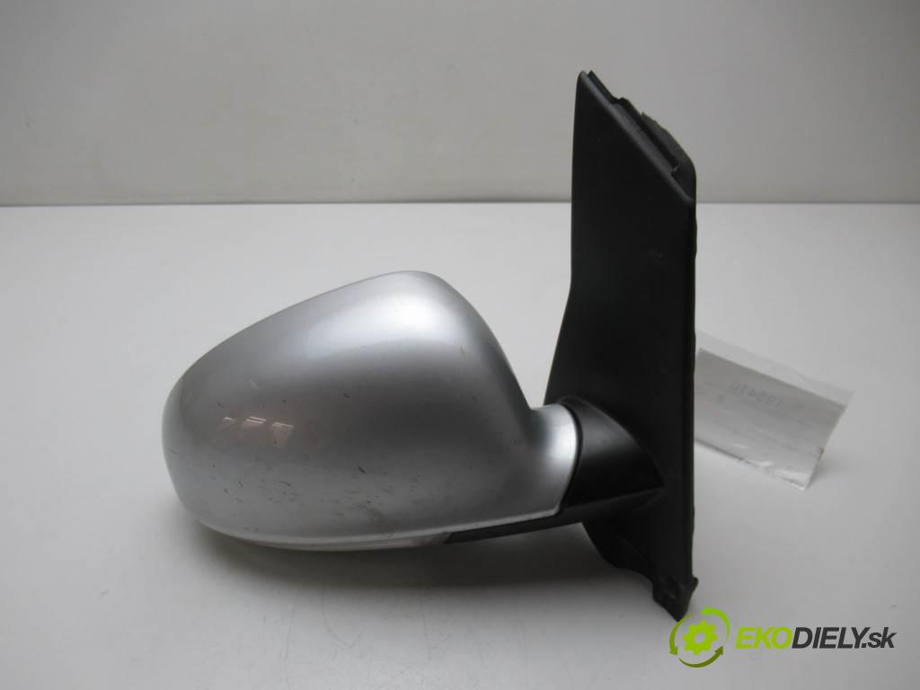 Volkswagen Golf V  2005  PLUS 1.9TDI 105KM 03-08 1900 Spätné zrkadlo pravé  (Ostatné)