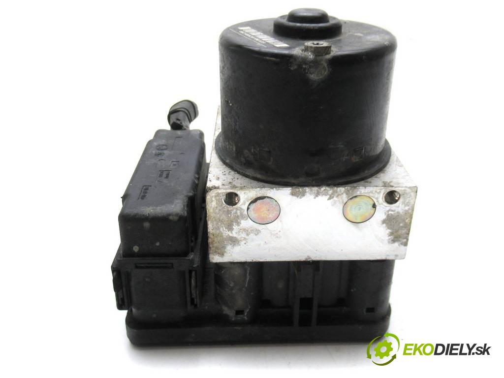 Volkswagen Polo IV 9N  2002  HATCHBACK 5D 1.4B 16V 75KM 01-09 1400 Pumpa ABS 6Q0614117C (Pumpy ABS)