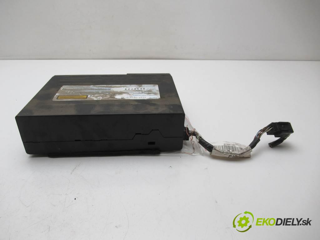 Ford Focus  2000  SEDAN 4D 1.8TDDi 90KM 98-04 1800 Menič CD XS4F-10C830-AE (CD meniče)