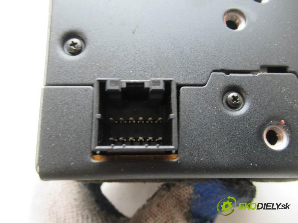 Ford Focus  2000  SEDAN 4D 1.8TDDi 90KM 98-04 1800 Menič CD XS4F-10C830-AE (CD meniče)