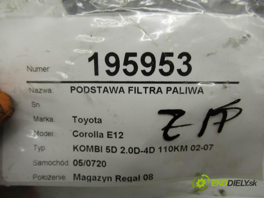 Toyota Corolla E12  2004 90KM KOMBI 5D 2.0D-4D 110KM 02-07 2000 Obal filtra paliva  (Obaly filtrov paliva)