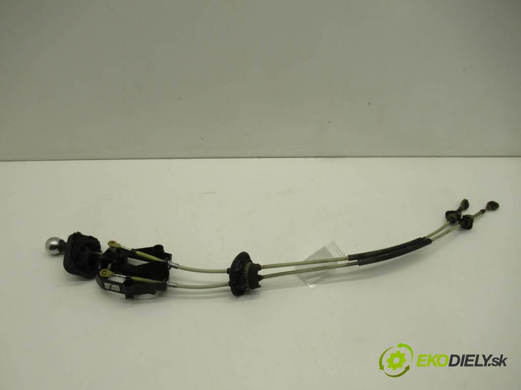 Peugeot 1007  2008 75KM 1.4B 75KM 04-09 1400 Kulisa - - 9680218980 (Rýchlostné páky / kulisy)